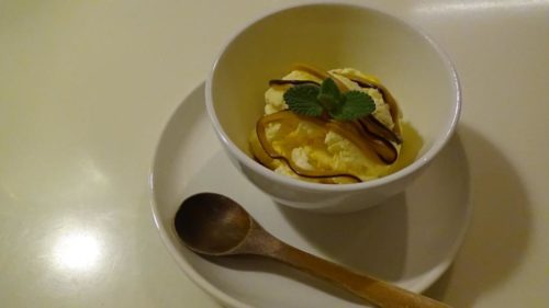 【おやつ】簡単すぎてビックリ・・・濃厚アイスクリームを手作りする