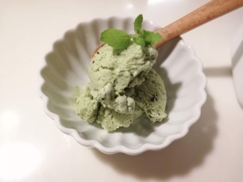 【おやつ】手作りのチョコミントアイスのレシピ